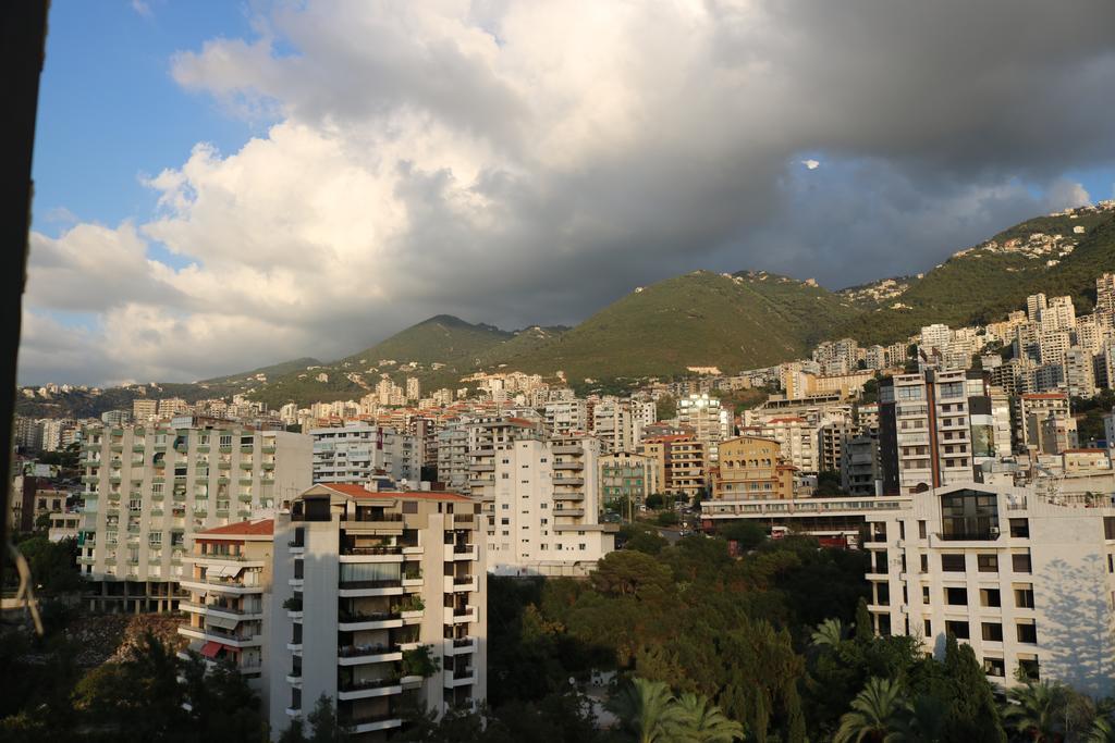 Vista Del Mar Hotel Jounieh Exterior foto
